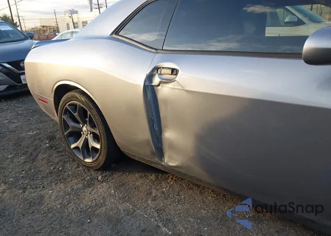 2018 Dodge Challenger Sxt Plus из США, поврежденный, VIN 2C3CDZAG4JH202312